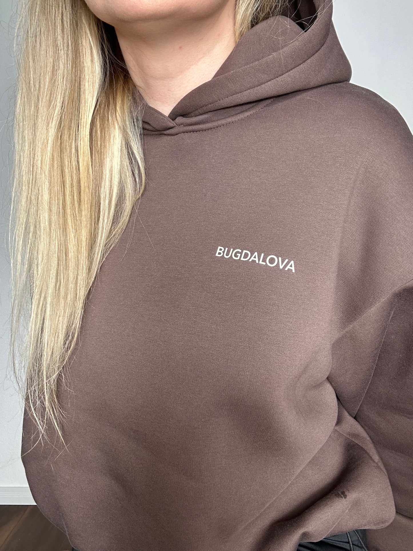 Sweatshirt Bugdalova SCHOKOBRAUN
