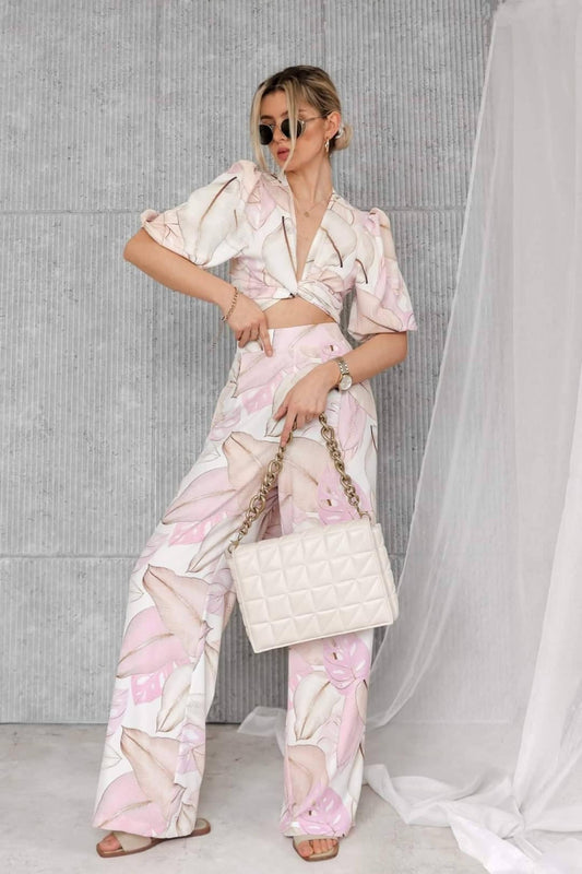 Elegantes Set Zweiteiler Rosa Wickelbluse und Lange Hose