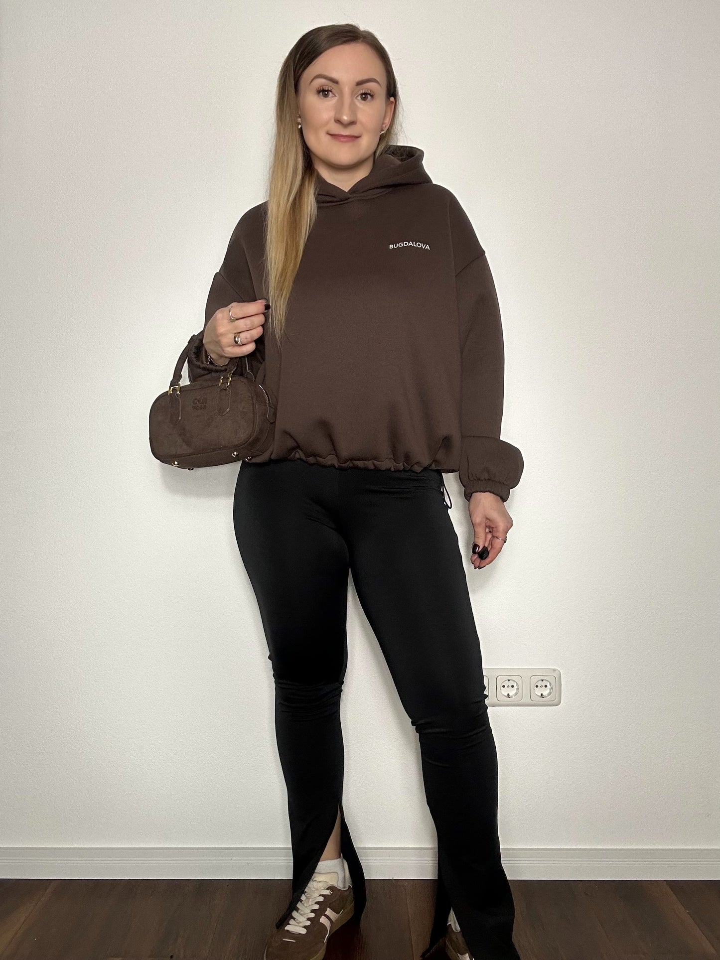 Sweatshirt Bugdalova SCHOKOBRAUN