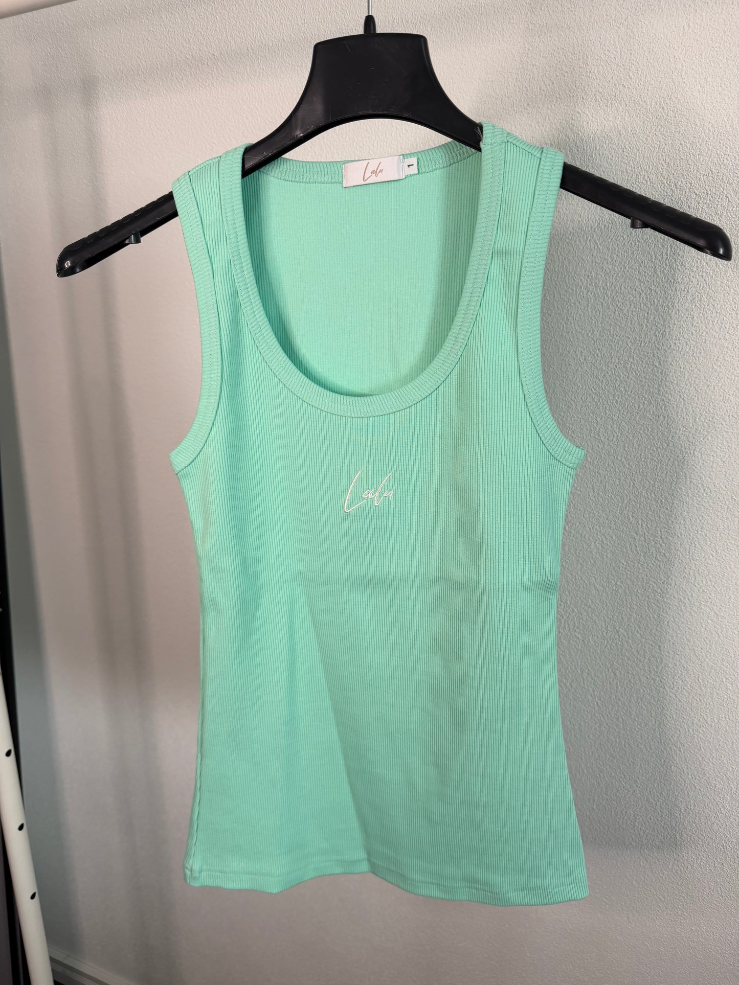 Tanktop Lalu aus Baumwolle mit dezenten Logo | Verschiedene Farben