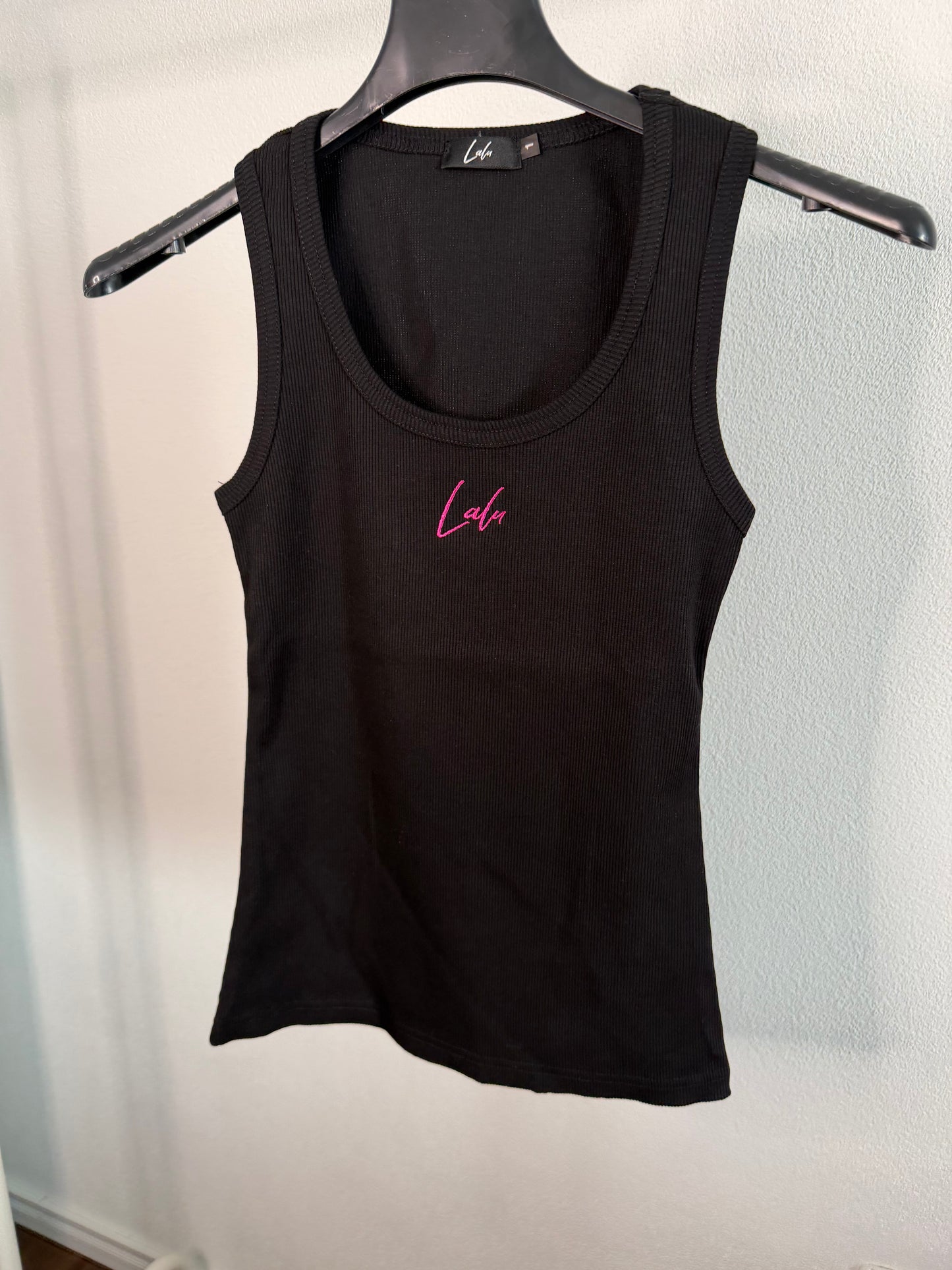 Tanktop Lalu aus Baumwolle mit dezenten Logo | Verschiedene Farben