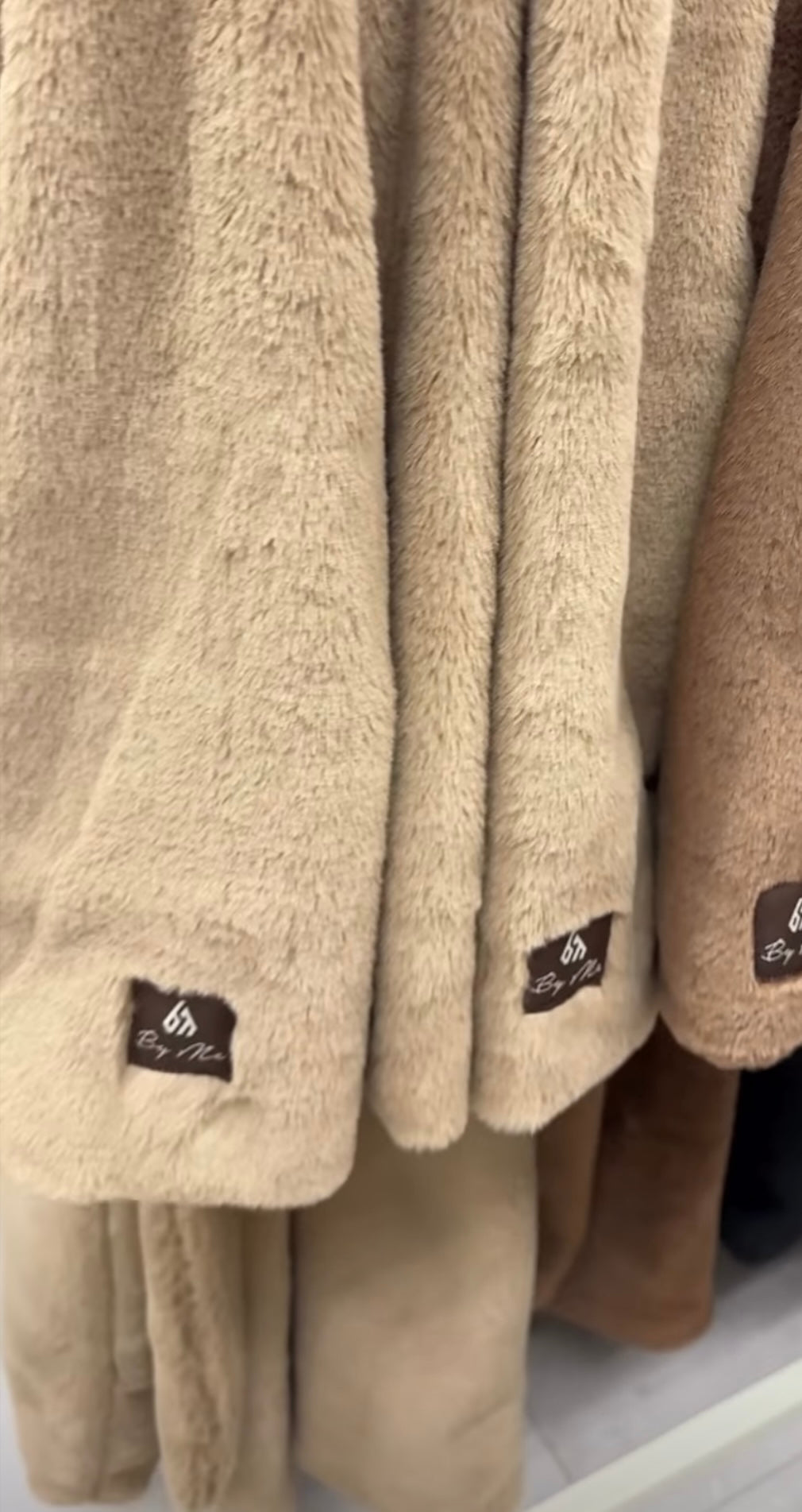 Mantel NOELLE By Me – warmbeige