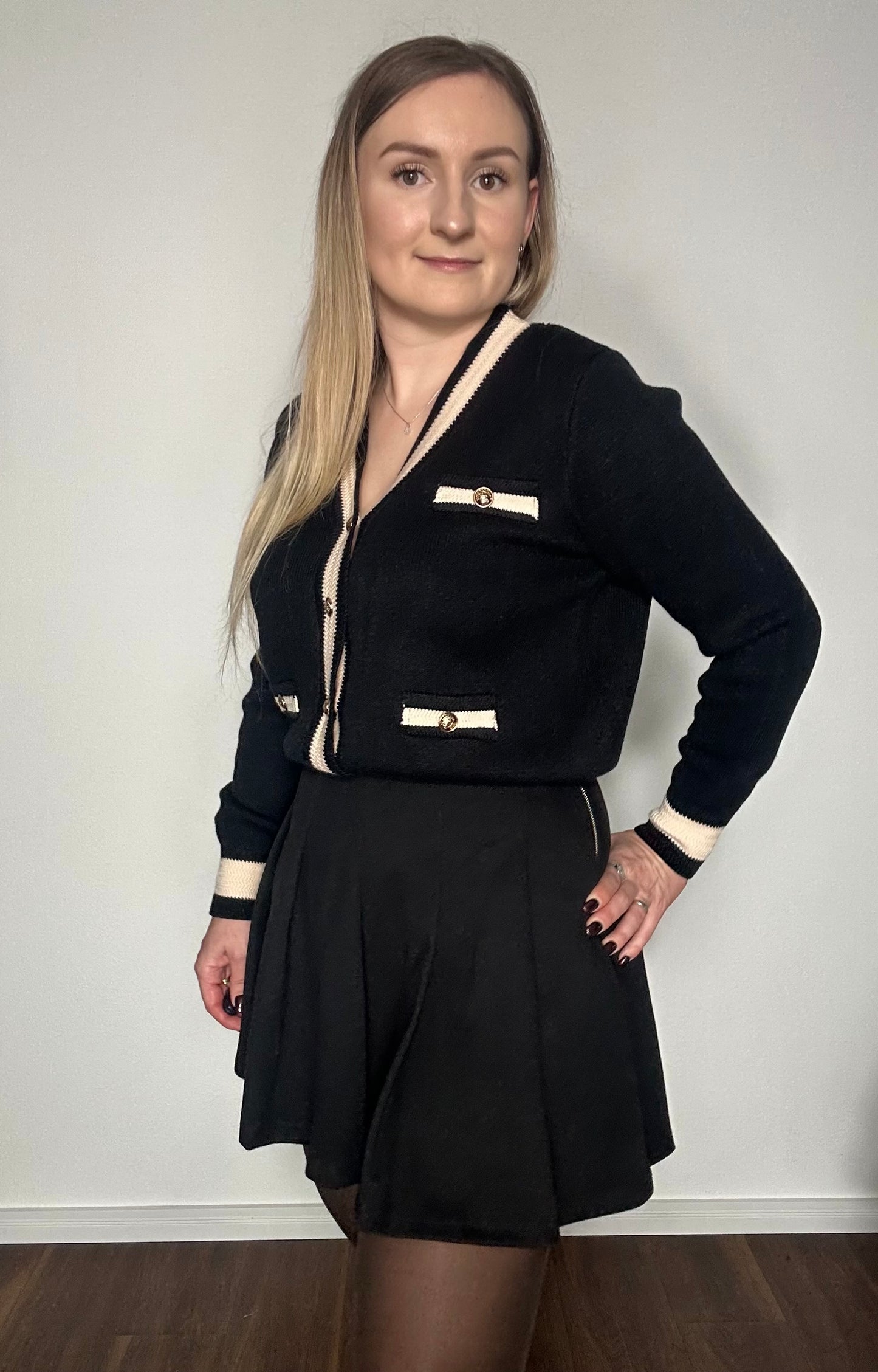 Strickjacke JENNA - Schwarz