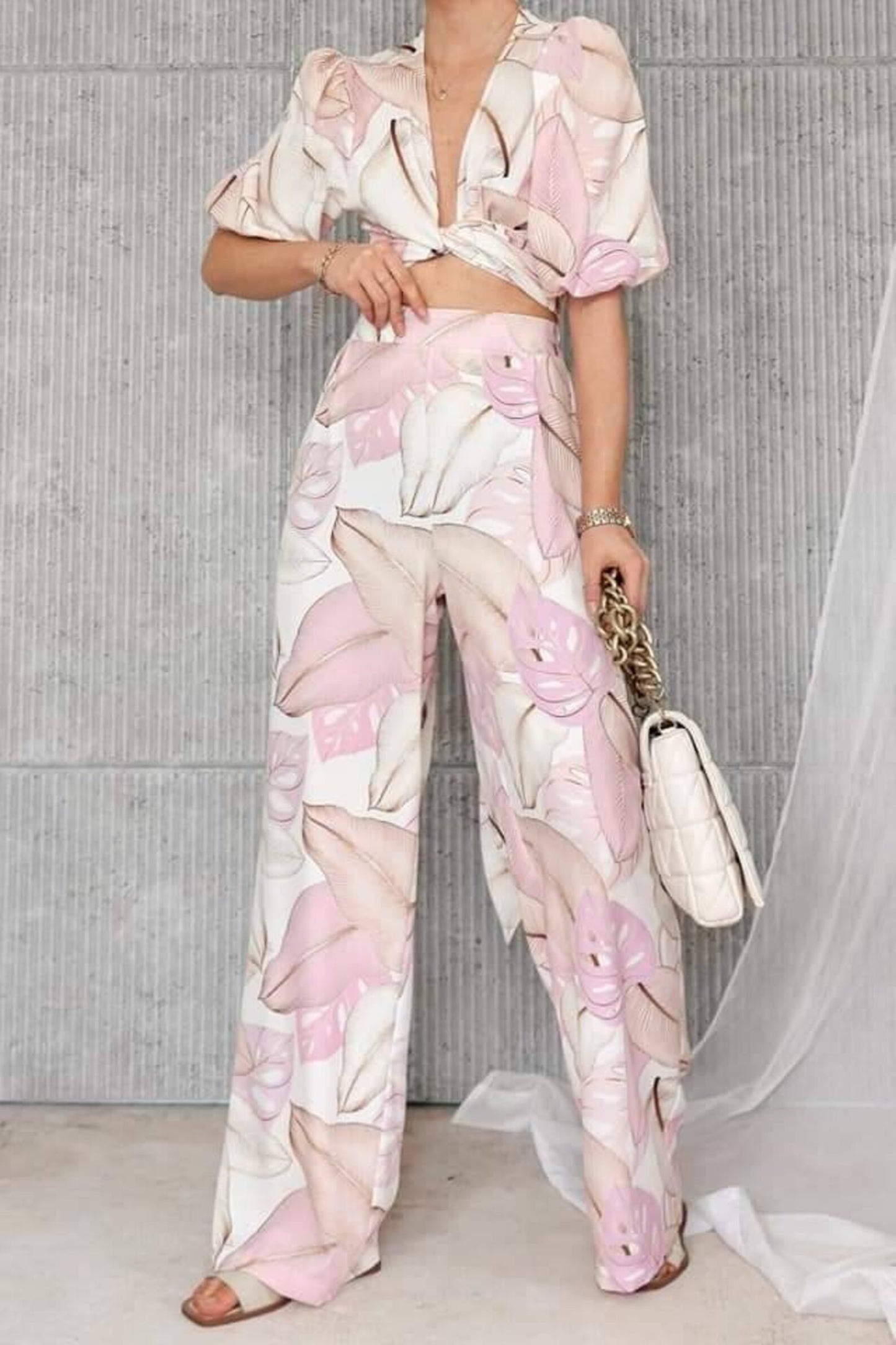 Elegantes Set Zweiteiler Rosa Wickelbluse und Lange Hose