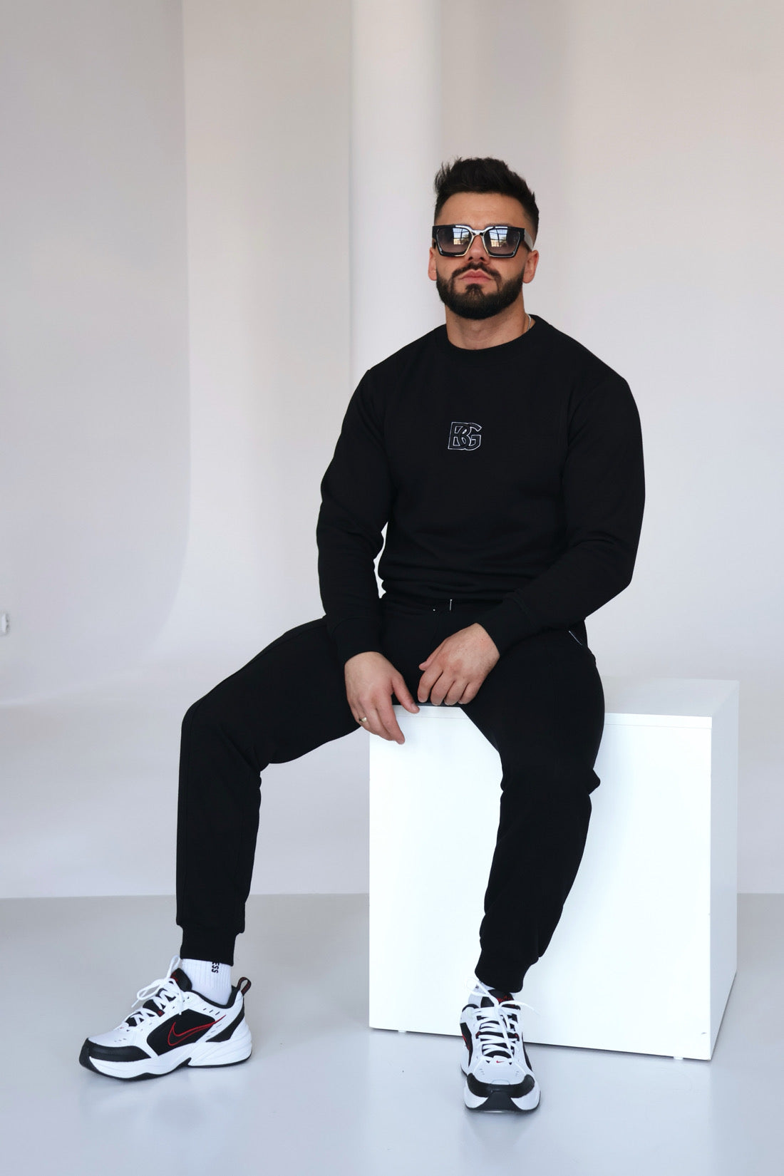 ZWEITEILER BG LAST | SCHWARZ