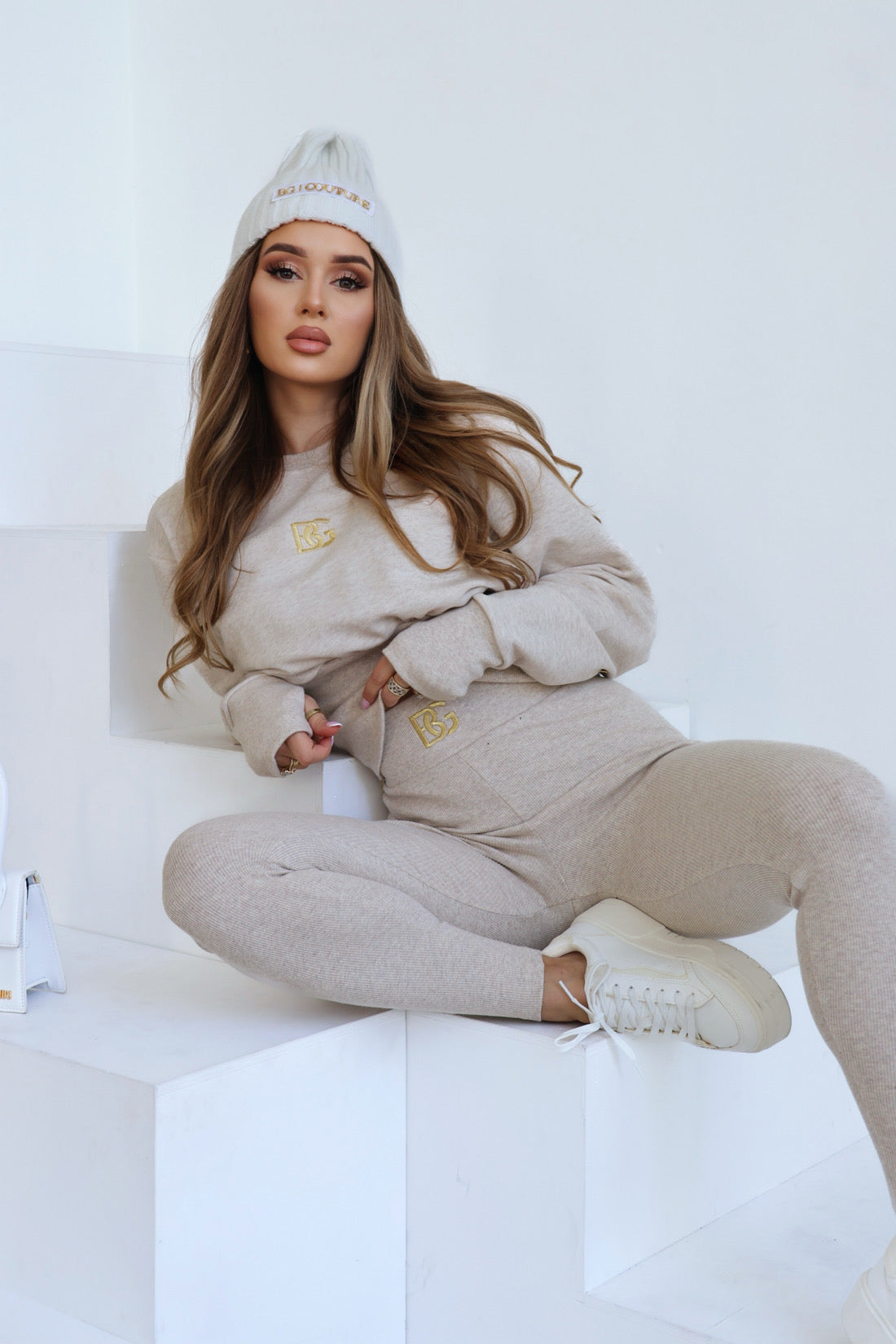 SWEATSHIRT BG ETERNAL | BEIGE- GRAU