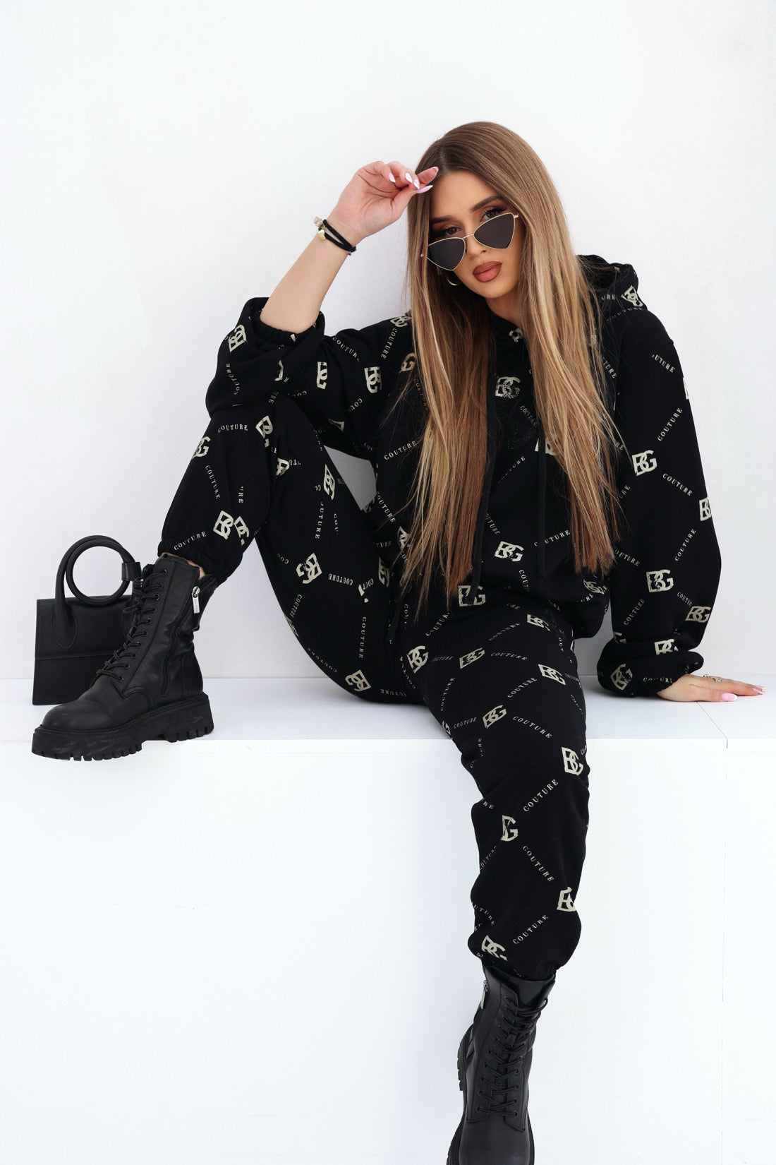 ZWEITEILER BG HOLO | SCHWARZ -GOLD