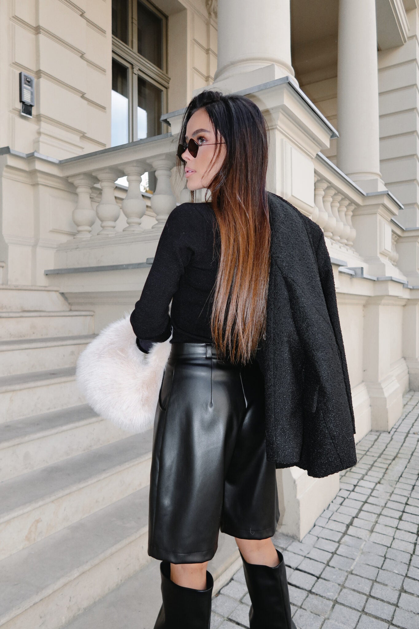 Shorts GLEAM schwarz