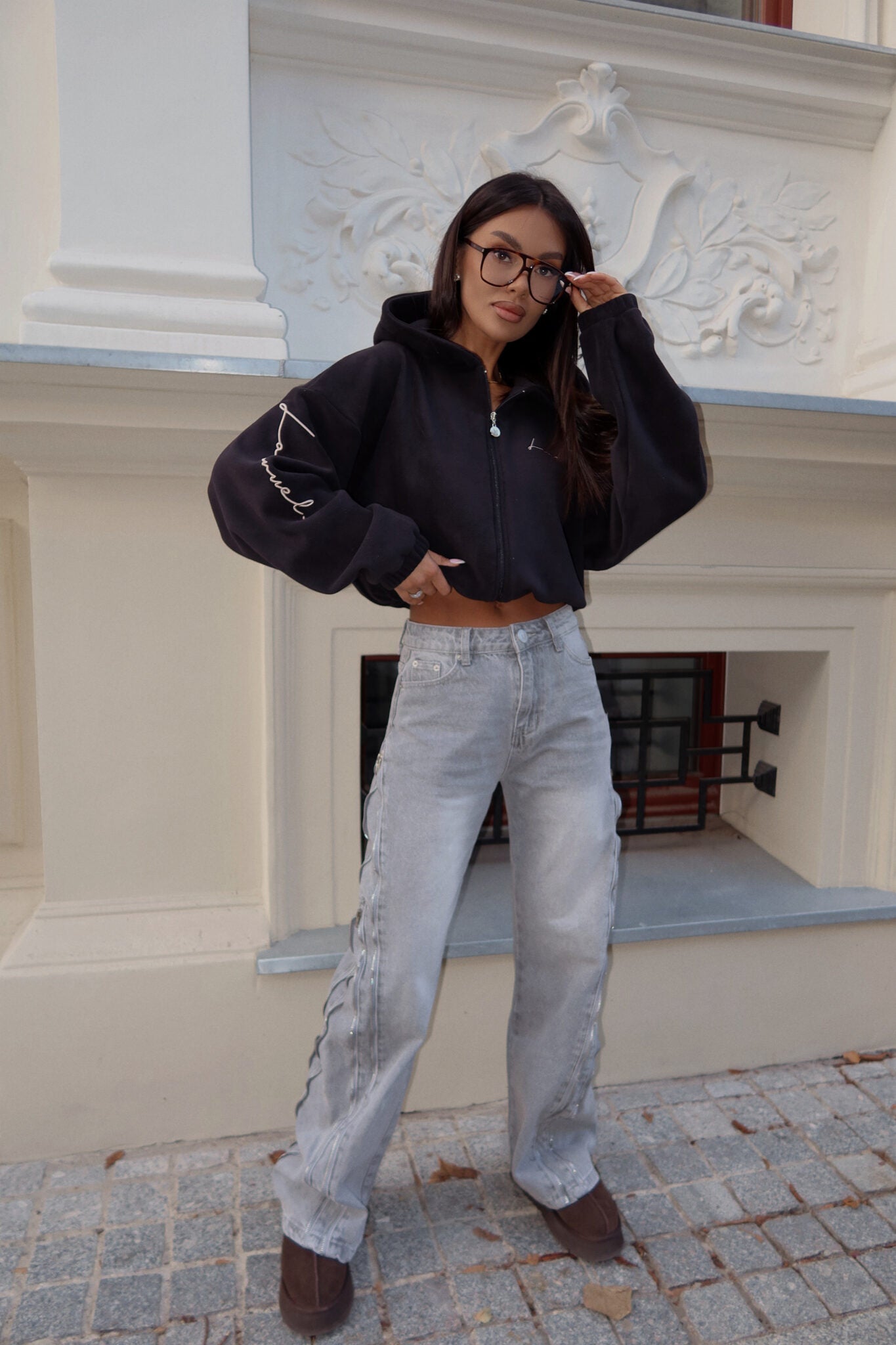 Sweatshirt SNUG schwarz