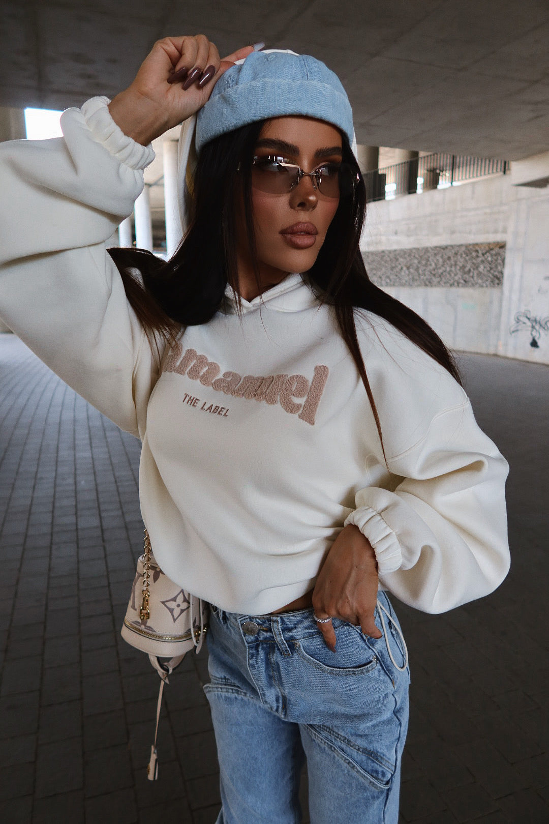 Sweatshirt FLUFFY La Manuel ecru