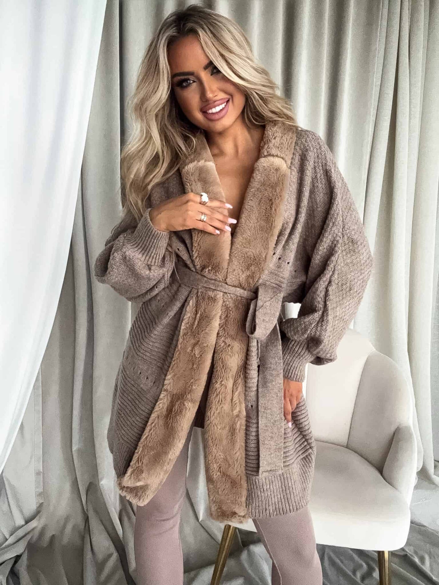 Strickjacke DREAM - mokka