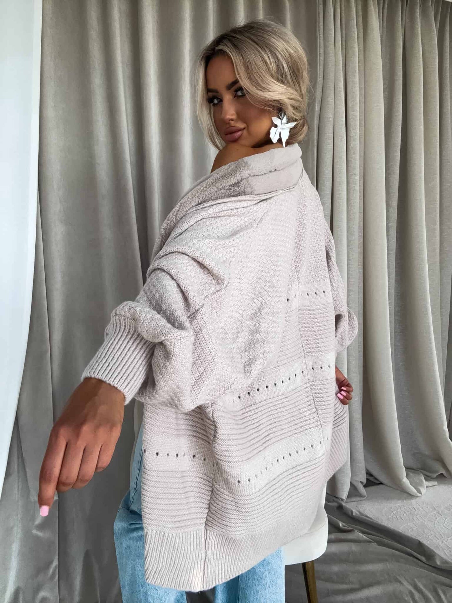 Strickjacke DREAM - taupe