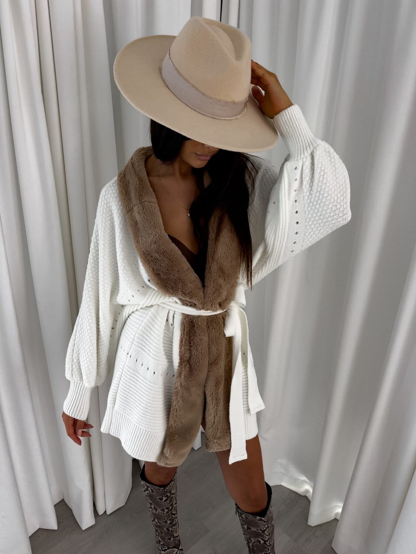 Strickjacke DREAM - ecru