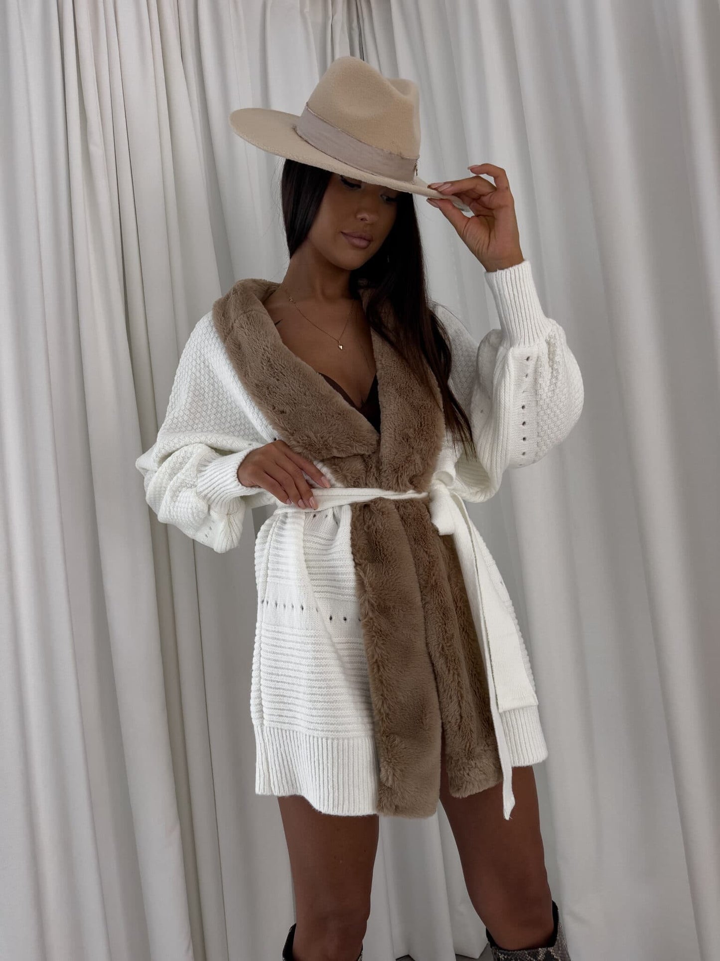 Strickjacke DREAM - ecru