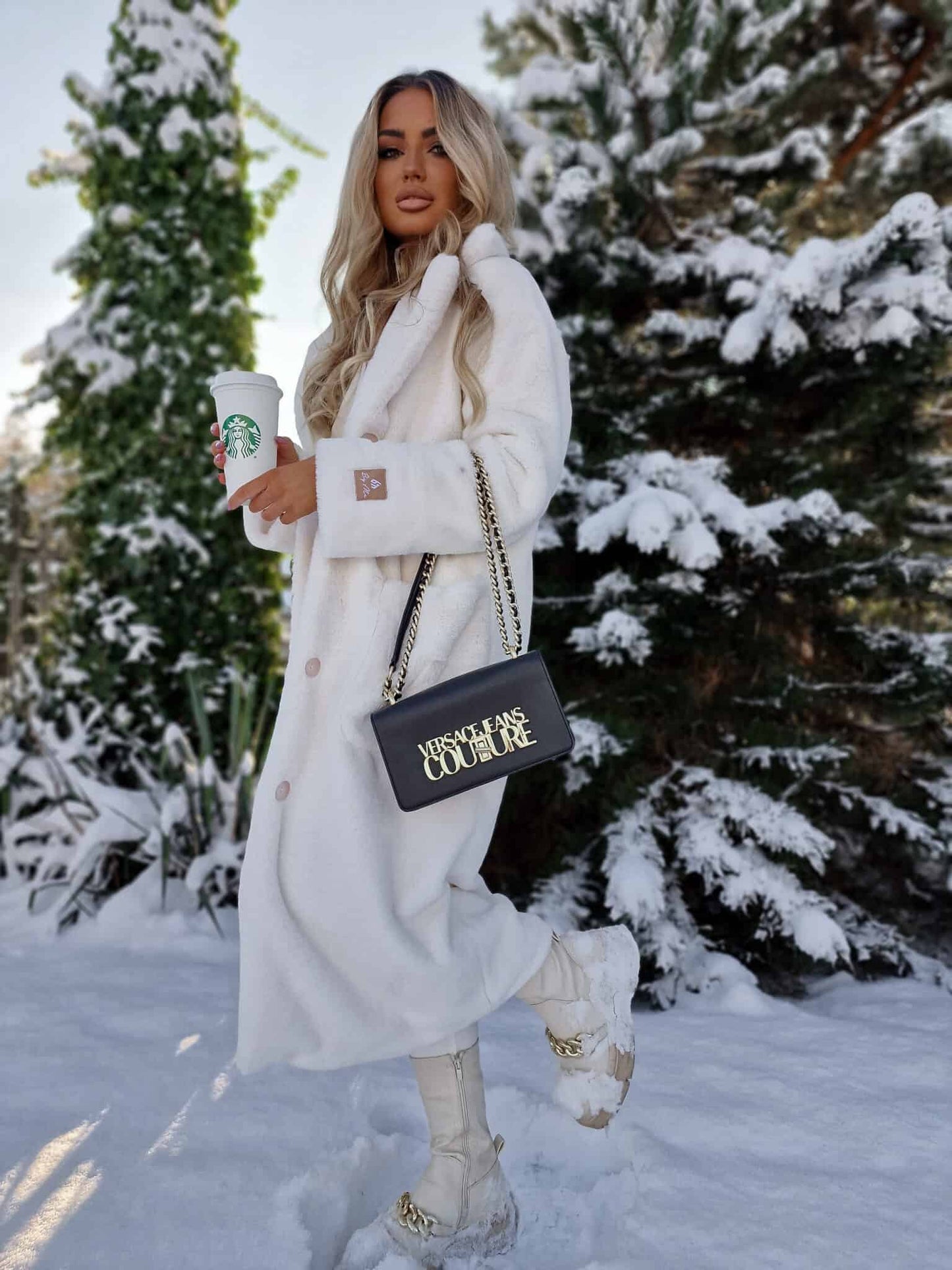 Mantel NOELLE – Ecru Verfügbar ab 03.11.2025r. !