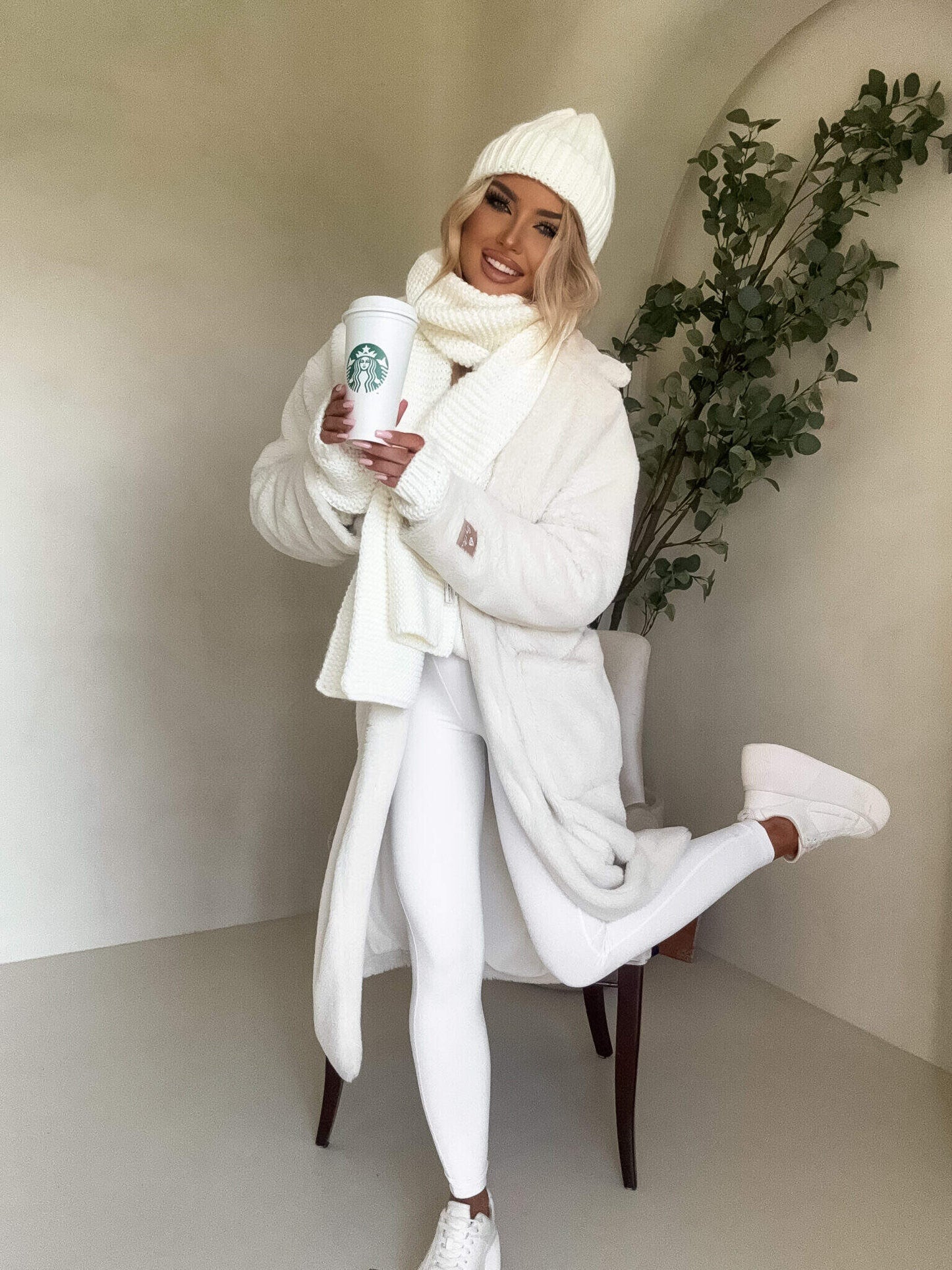 Mantel NOELLE – Ecru Verfügbar ab 03.11.2025r. !