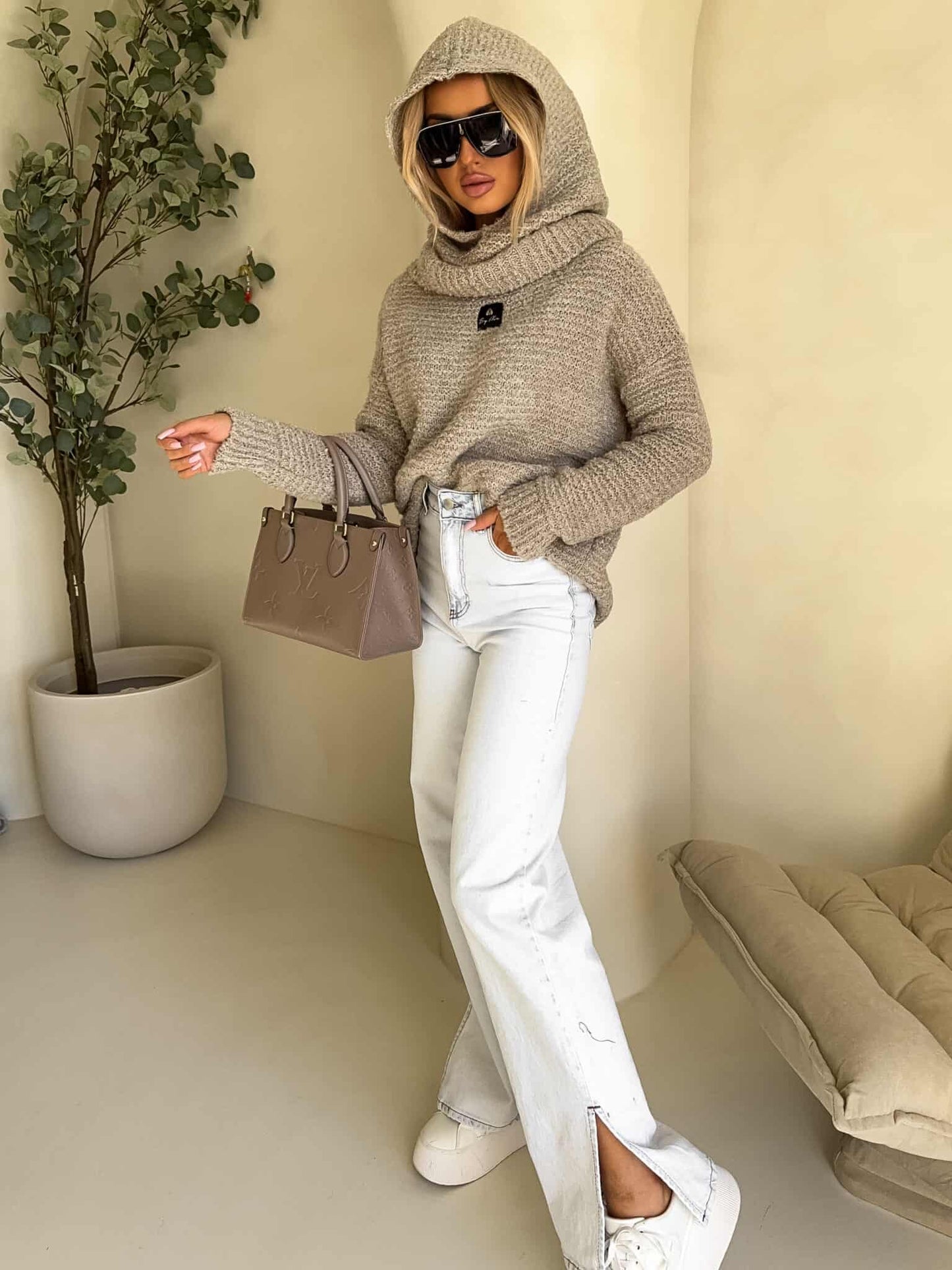 Pullover BUCLA – beige