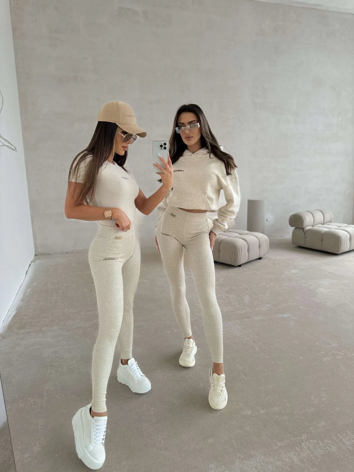 Sweatshirt und Leggings Damen Set THE RICH La Manuel