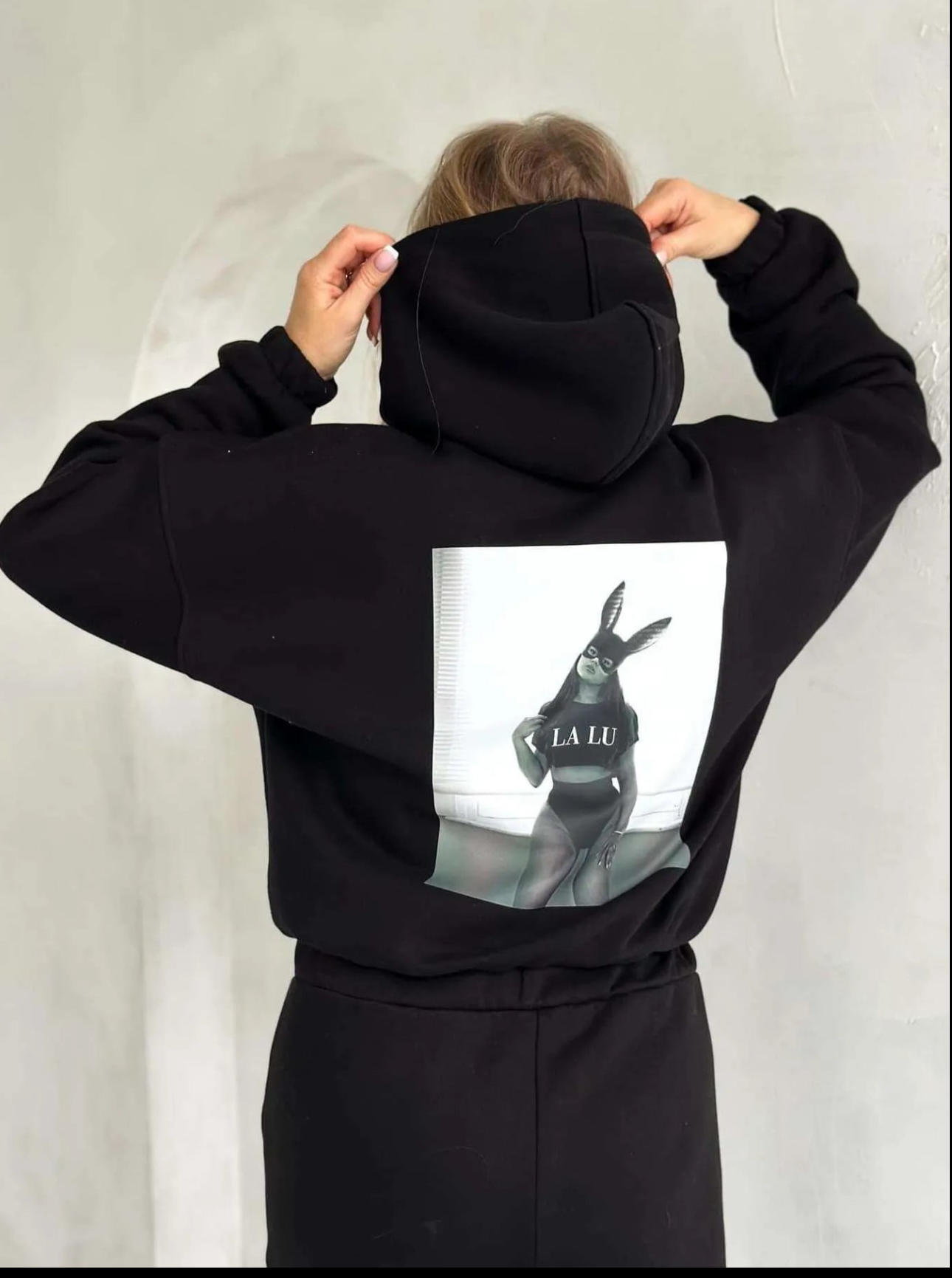 Sweatshirt Lalu Bunny Schwarz