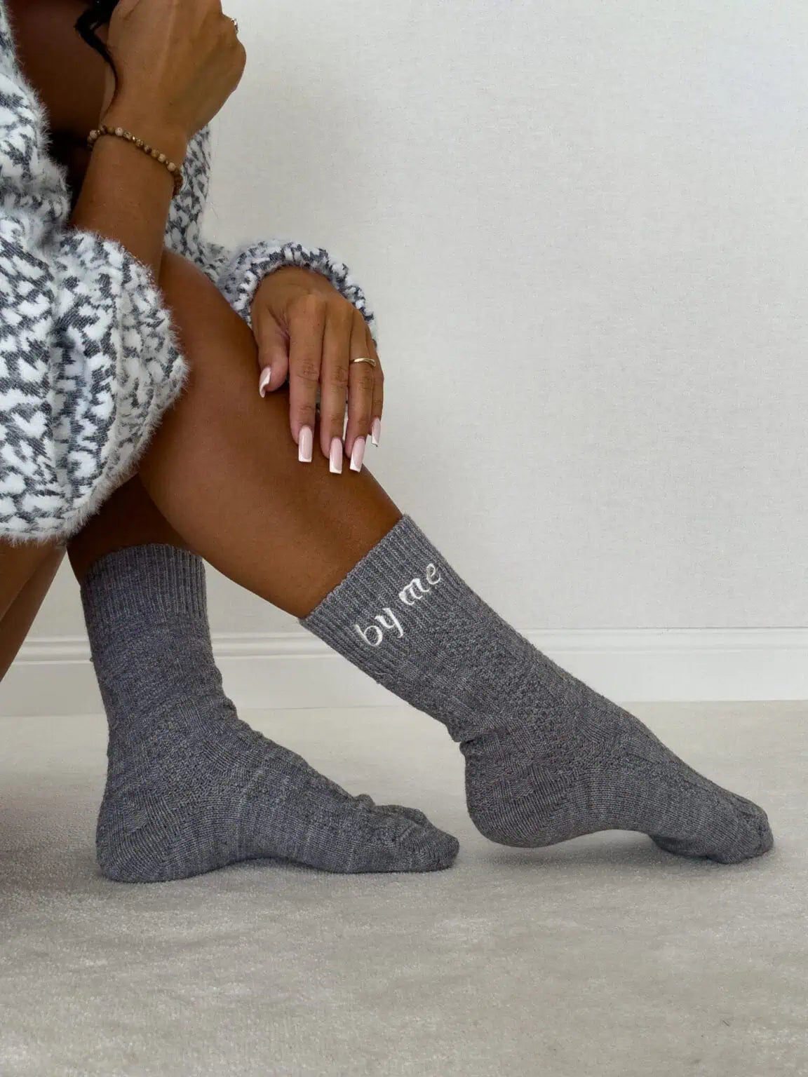 Socken Yarn By Me Grau