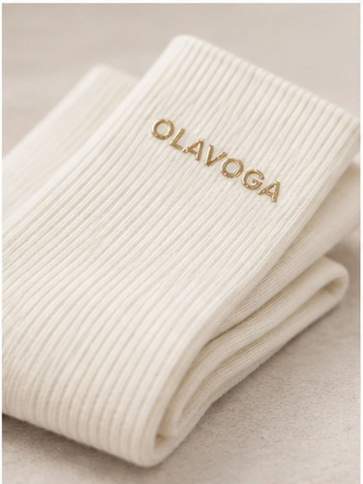 Socken AVILA OLAVOGA ecru